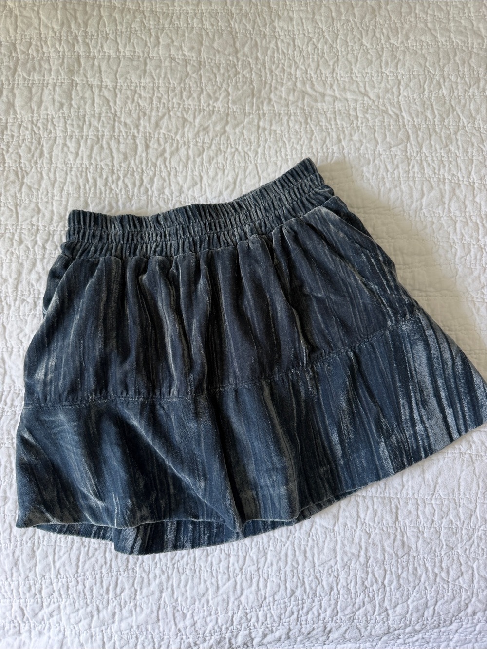 Zara girls’ blue crushed velvet skort